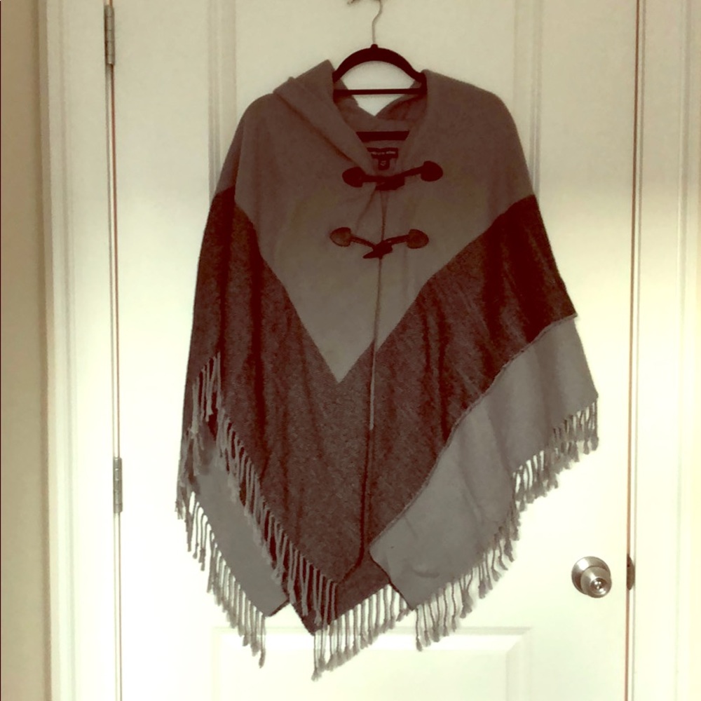 Sams Fifth Avenue Blue and Navy Poncho